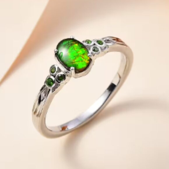 Canadian Ammolite and Chrome Diopside Ring - Picture 4 of 5